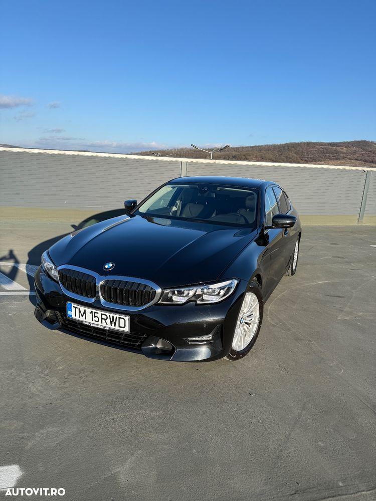 BMW Seria 3 320i GT Aut. Luxury Line - 2