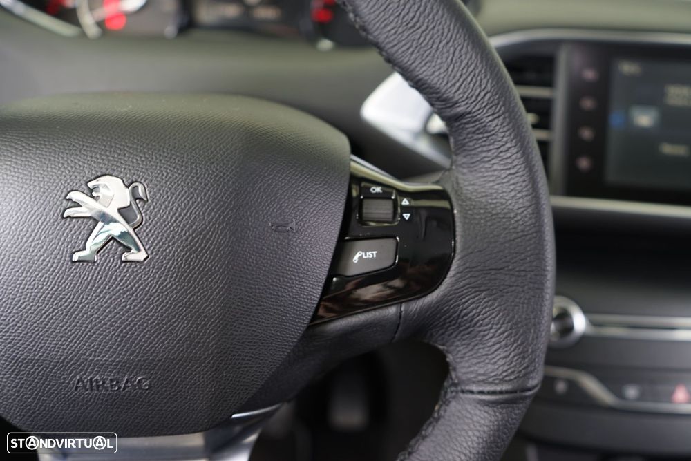 Peugeot 308 SW 1.6 BlueHDi Allure - 21