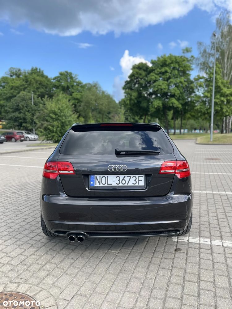 Audi A3 Sportback 2.0 TDI DPF quattro S line Sportpaket plus - 5