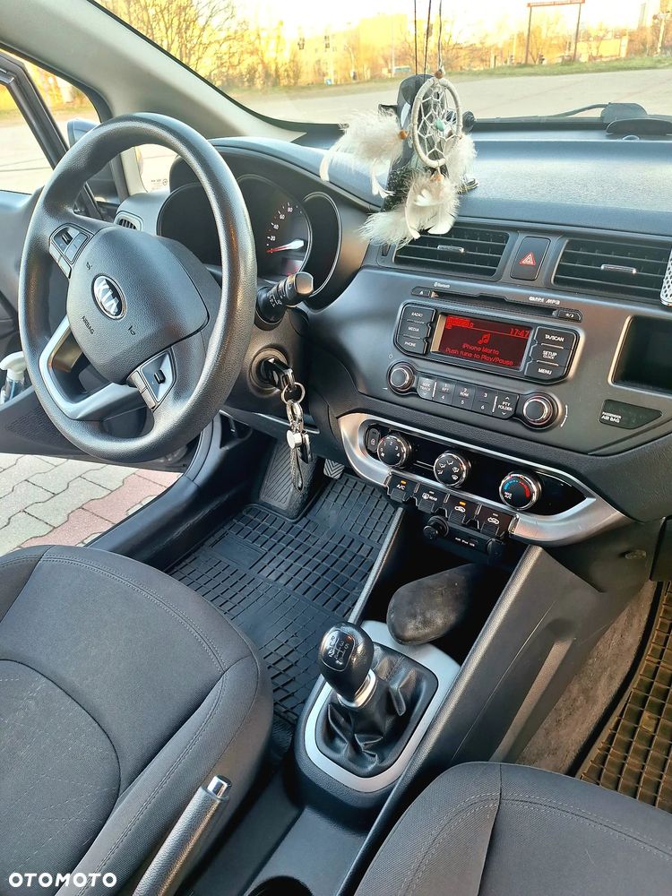 Kia Rio 1.4 M (klm) - 25