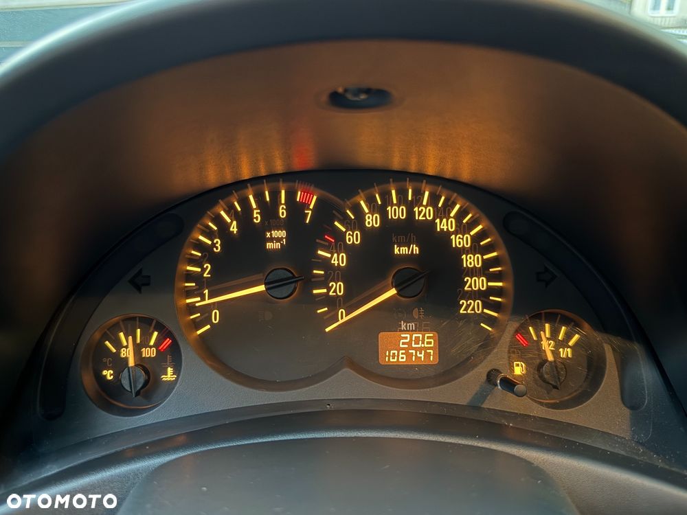 Opel Corsa 1.0 City 12v - 14