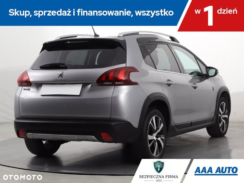 Peugeot 2008 - 7