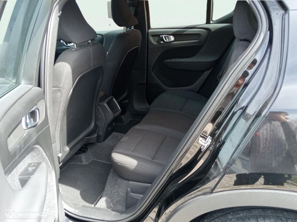 Volvo XC 40 1.5 T2 Momentum Core - 15