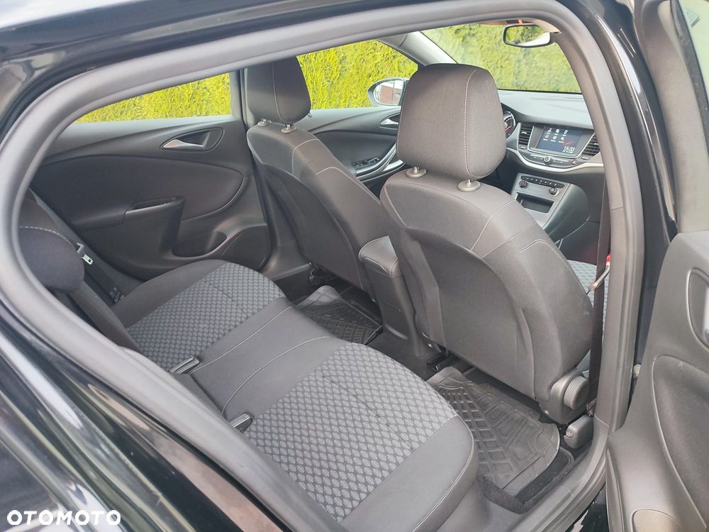 Opel Astra 1.5 D Start/Stop - 19