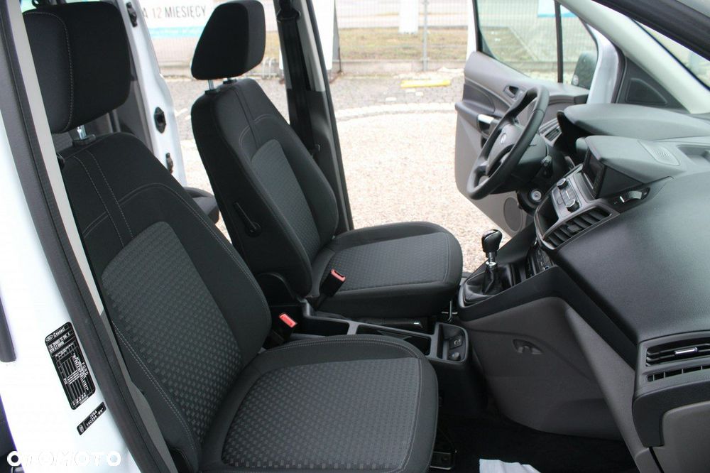 Ford Transit Connect - 20
