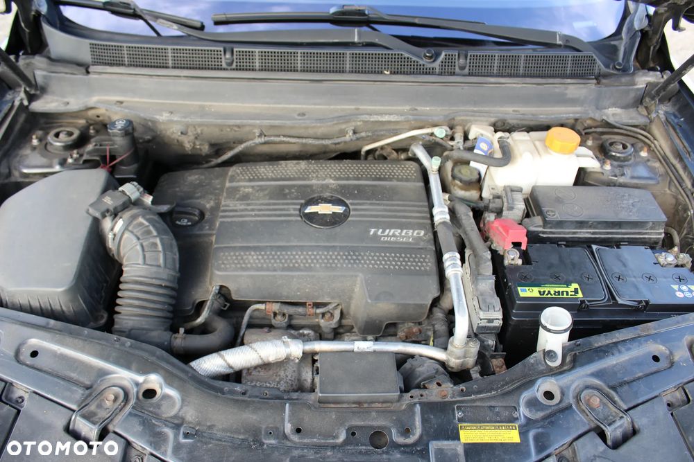 Chevrolet Captiva 2.2 d LTZ - 14