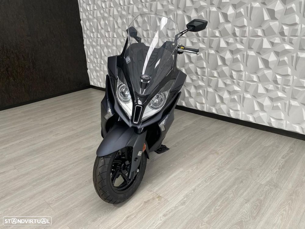 Kymco Downtown - 5