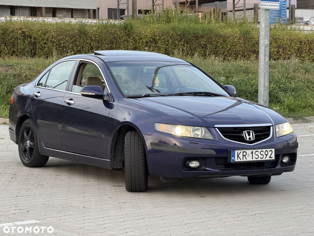 Honda Accord 2005 photo 2