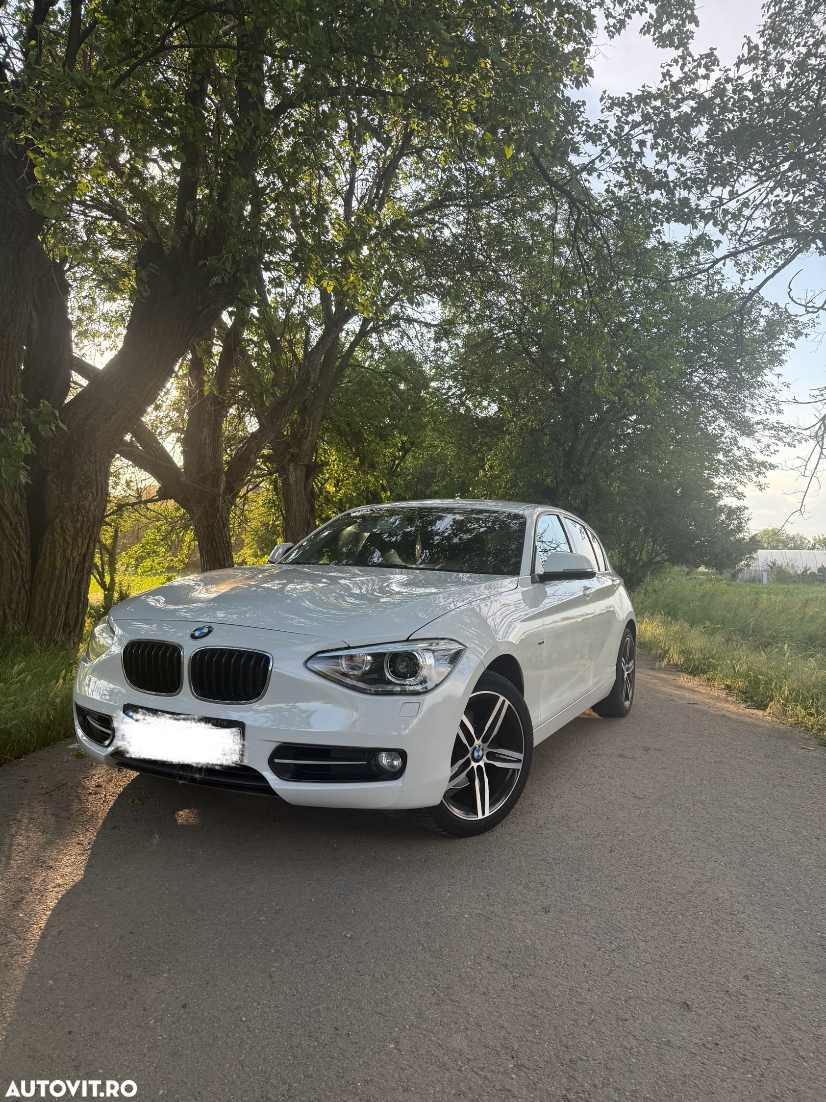 BMW Seria 1 114i - 11
