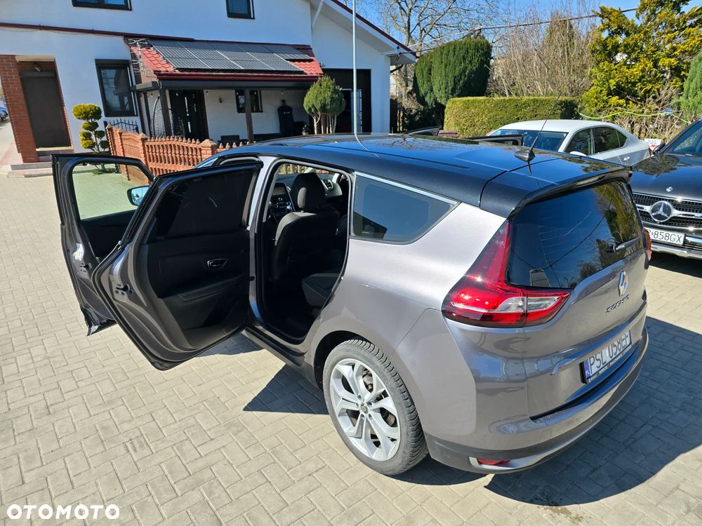 Renault Grand Scenic - 40