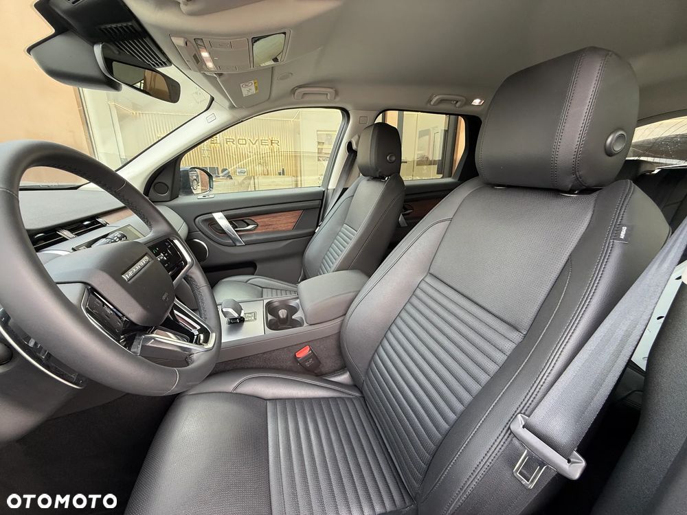 Land Rover Discovery Sport D200 - 14