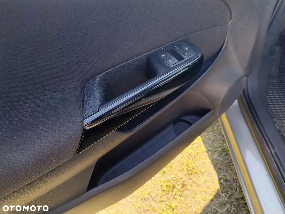Opel Corsa - 6