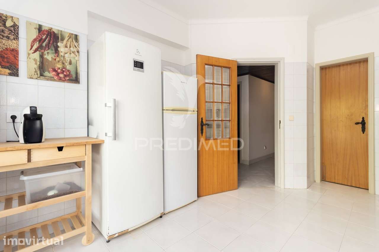 Apartamento T2 com 2 Marquises ,4 Caminhos em Setúbal. - Grande imagem: 3/29