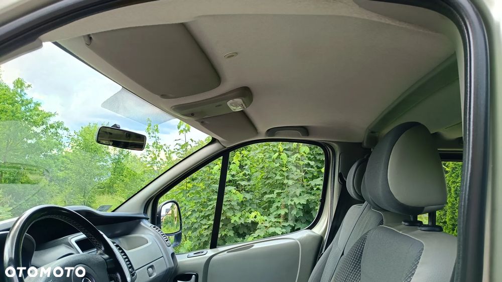 Opel Vivaro L2H1 2.9t - 20