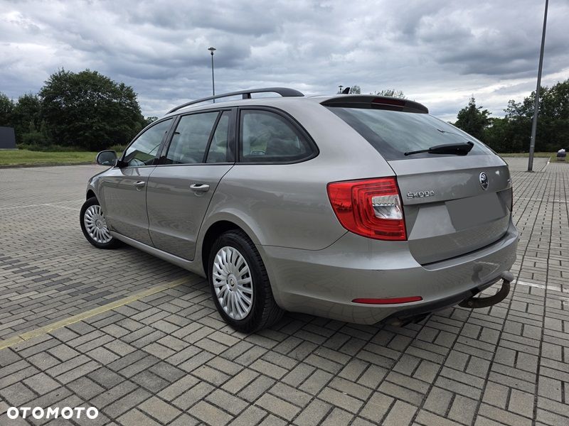 Skoda Superb 1.6 TDI Green tec Active - 4