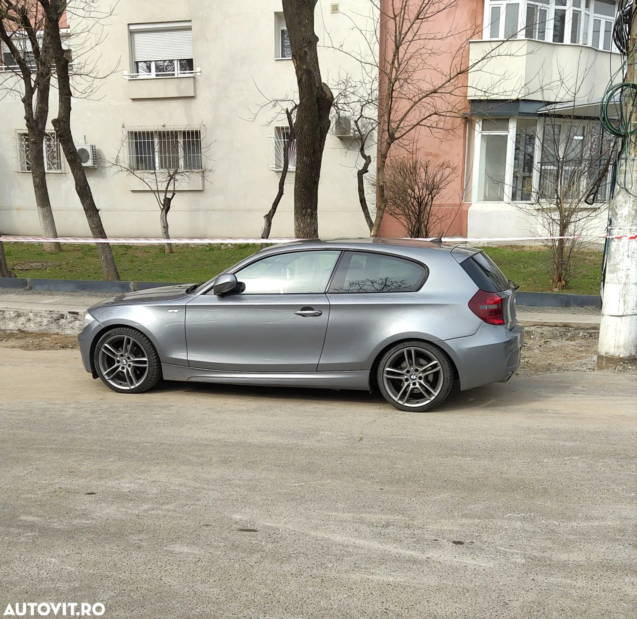 BMW Seria 1 120d - 5