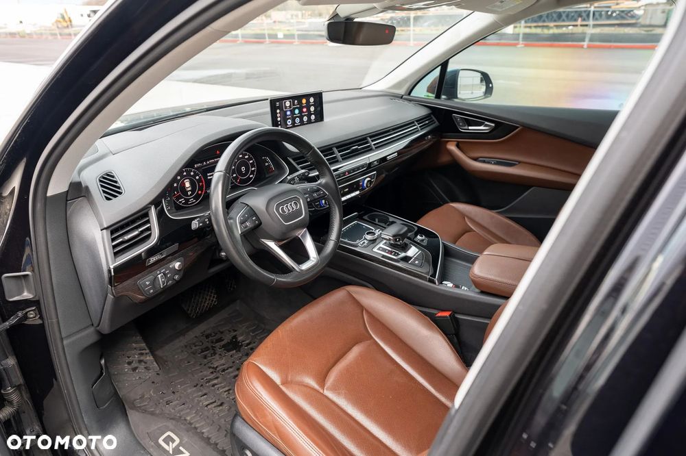 Audi Q7 - 17