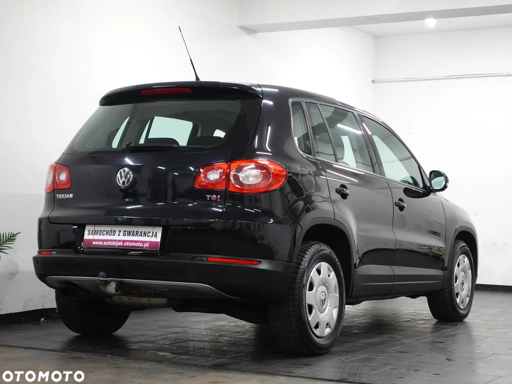 Volkswagen Tiguan 1.4 TSI 4Motion Trend & Fun - 9