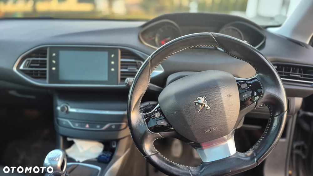 Peugeot 308 1.5 BlueHDi Allure S&S - 1