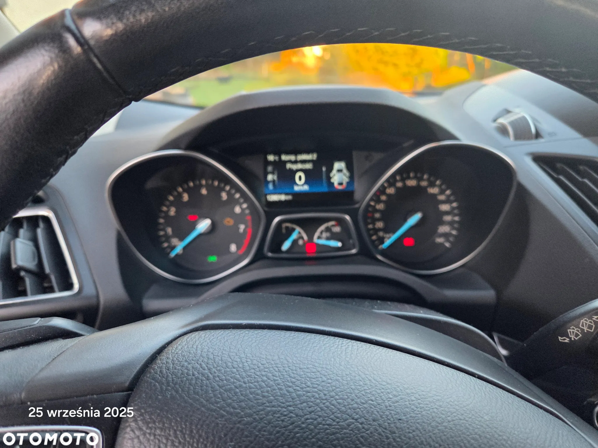 Ford Kuga - 11