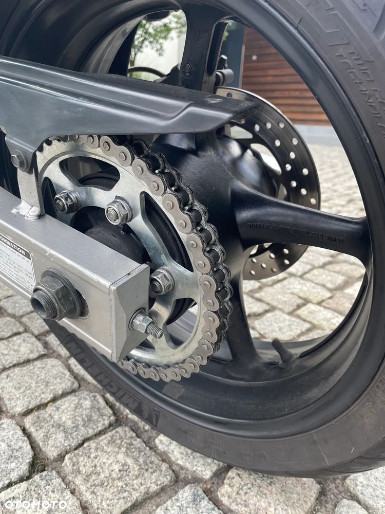 Yamaha FZ6 - 10