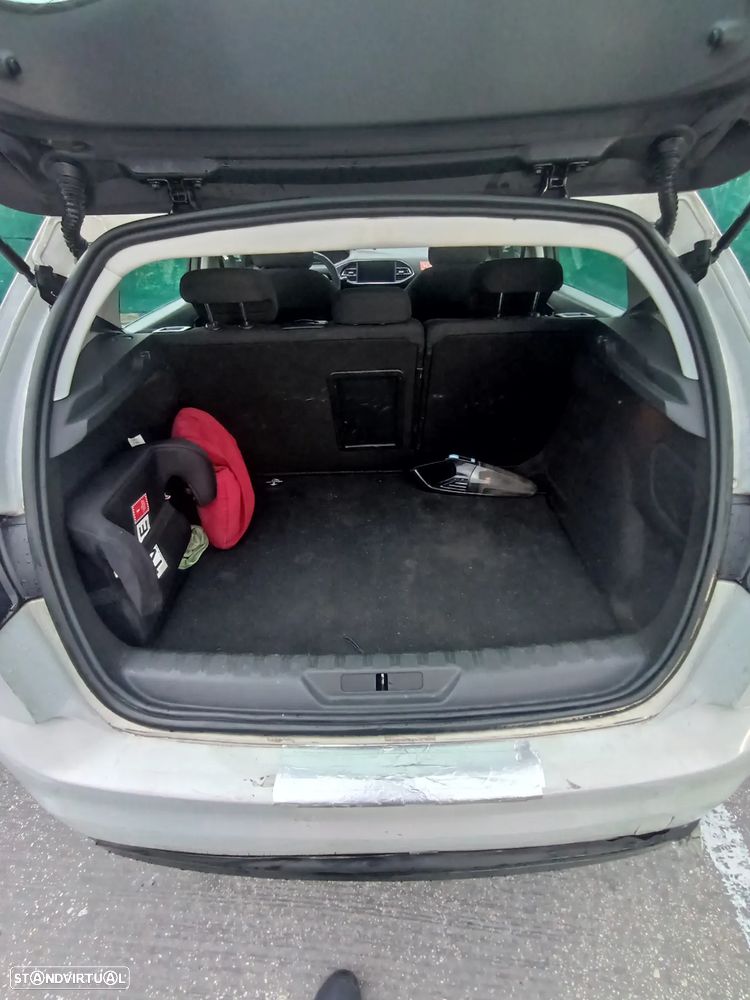 Peugeot 308 BlueHDi FAP 130 EAT6 Stop & Start Active - 2