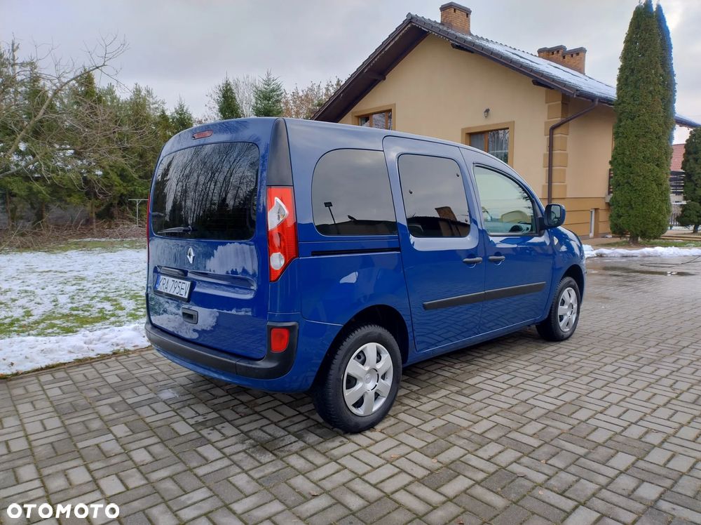 Renault Kangoo 1.6 8V 90 Happy Family - 12
