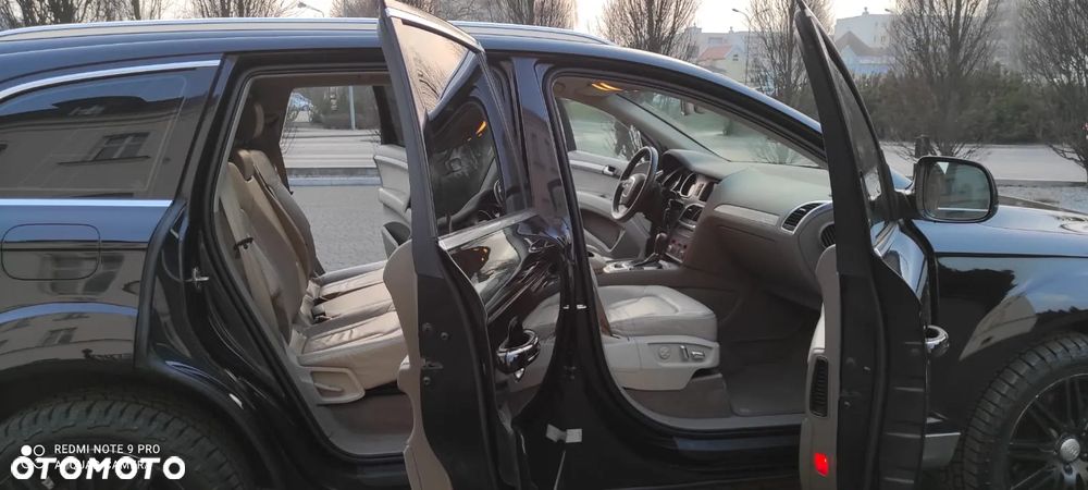 Audi Q7 3.0 TDI DPF quattro tiptronic - 32