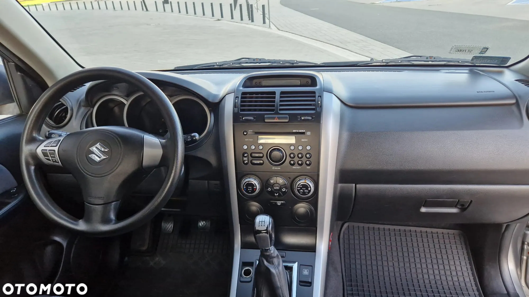 Suzuki Grand Vitara 1.6 - 20