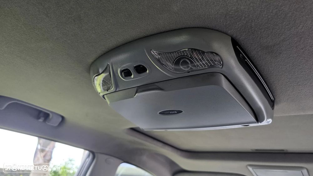 Chevrolet Captiva 2.0 VCDi Seven Extreme 7L - 37