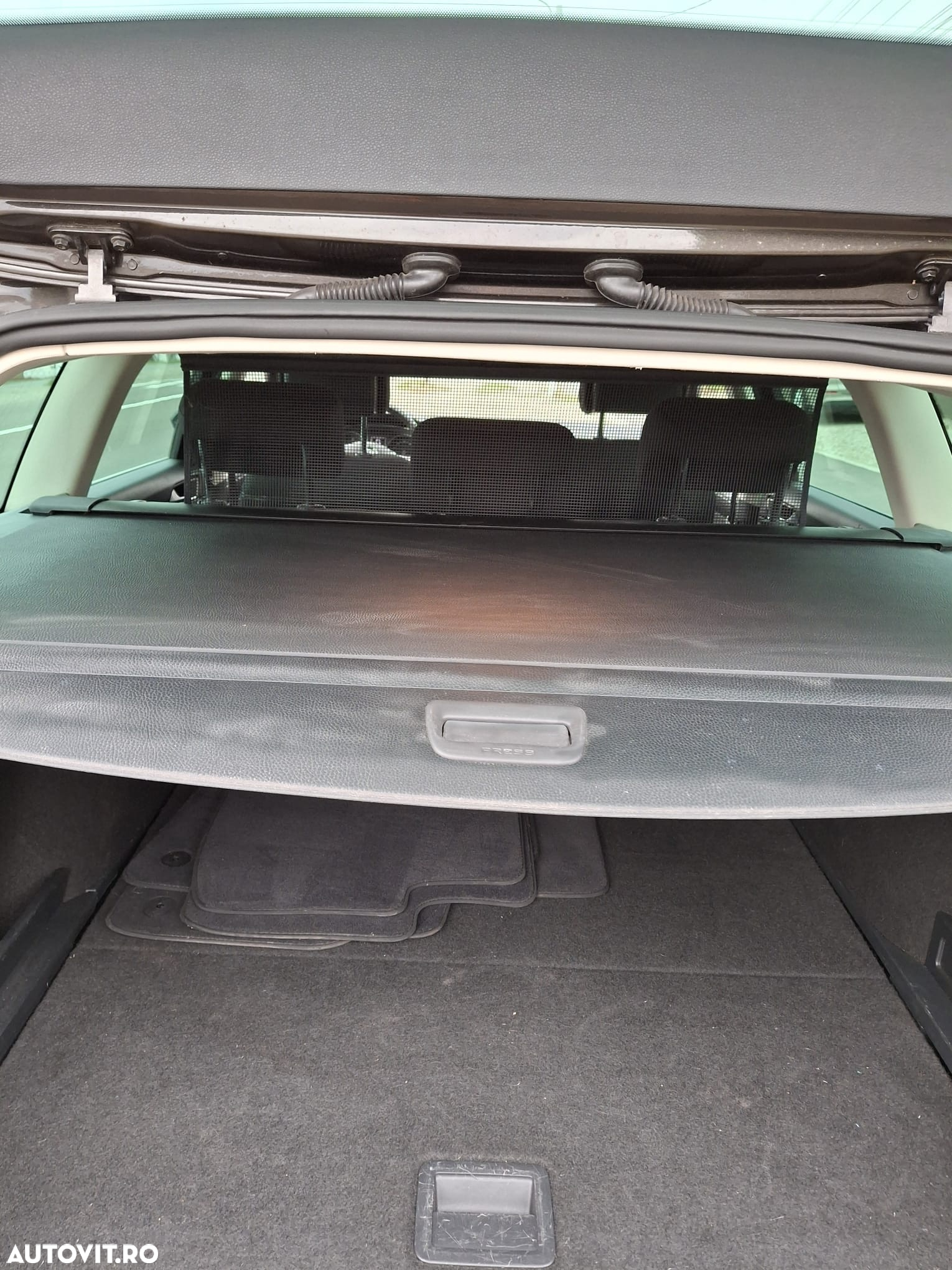 Volkswagen Passat Variant 2.0 TDI Comfortline - 12