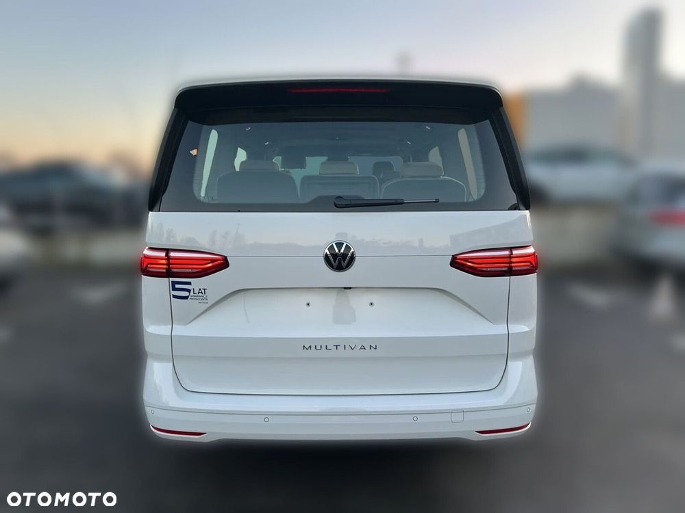 Volkswagen Multivan - 5