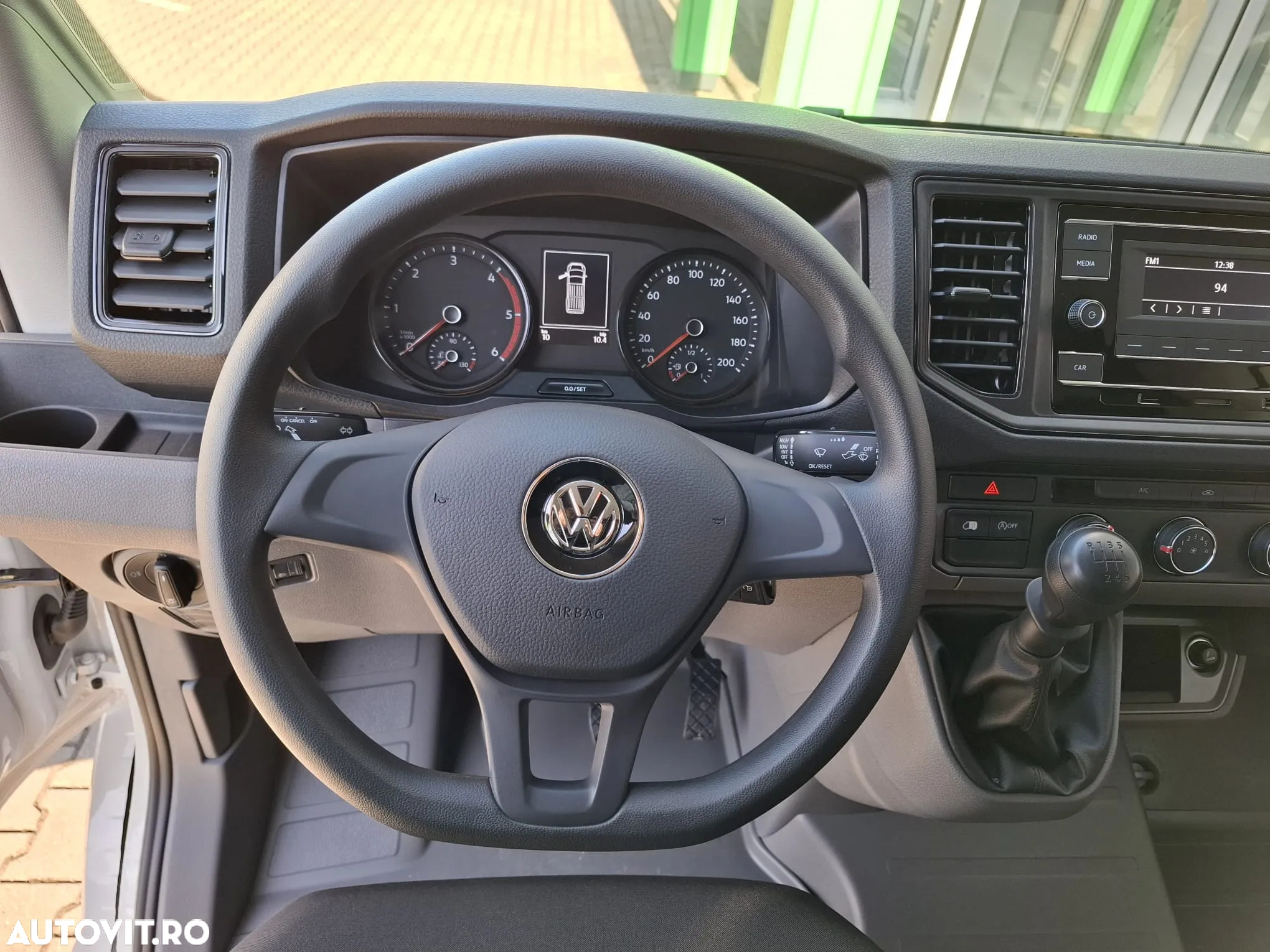 Volkswagen Crafter - 13