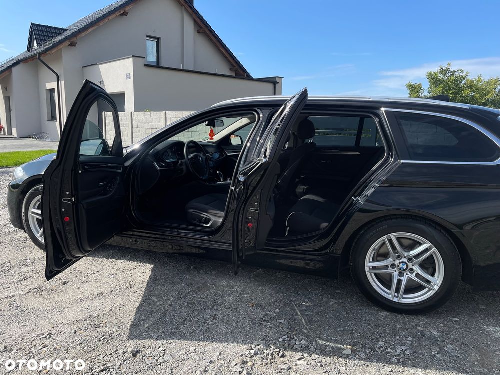 BMW Seria 5 520d Luxury Line - 19