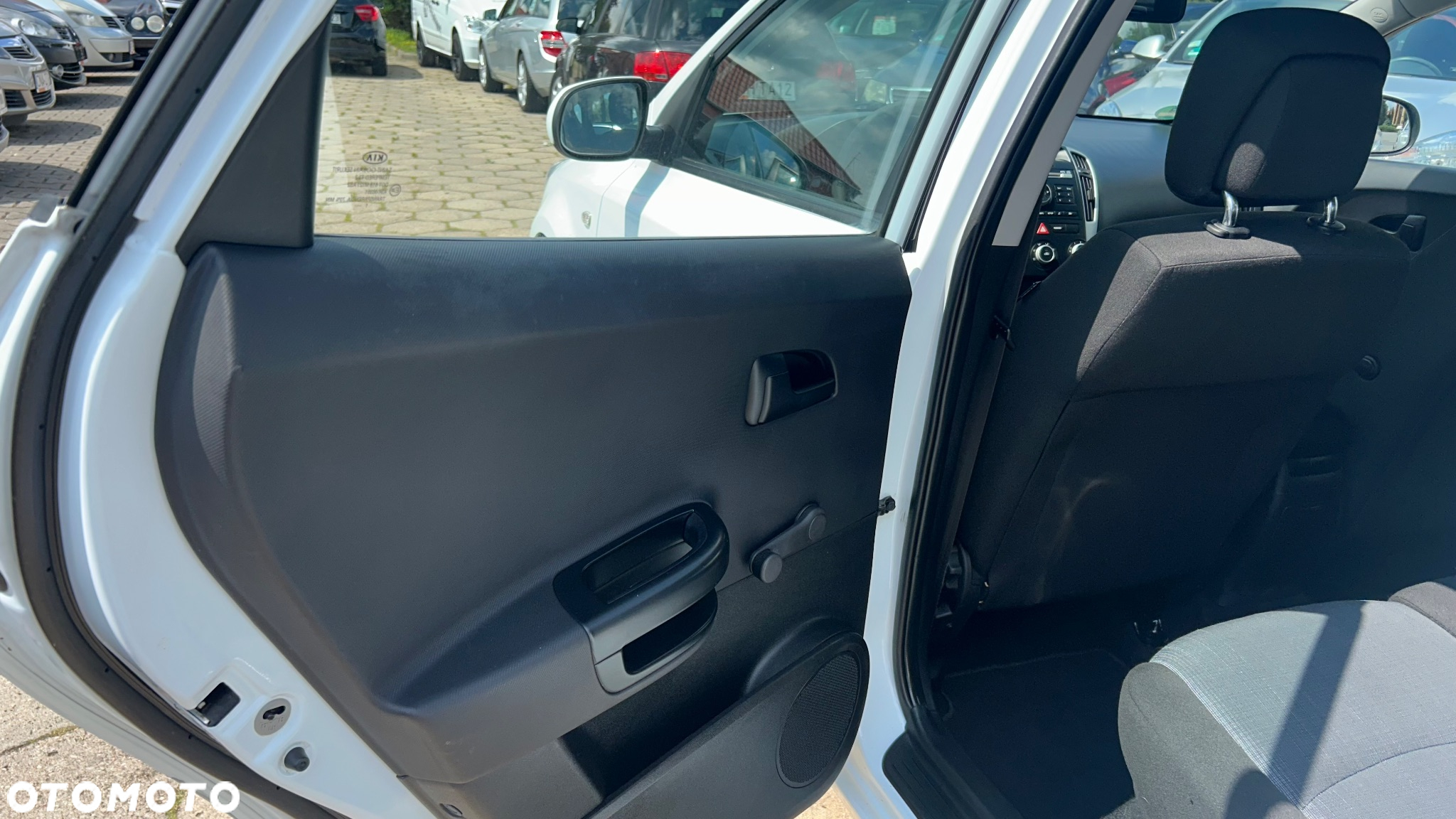 Kia Ceed 1.4 CVVT Attract - 15