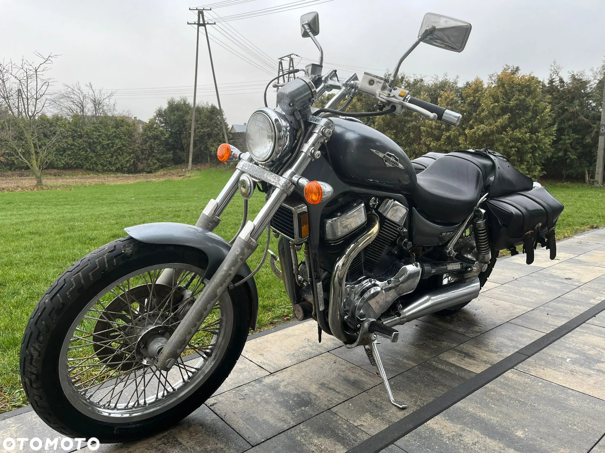 Suzuki Intruder - 5