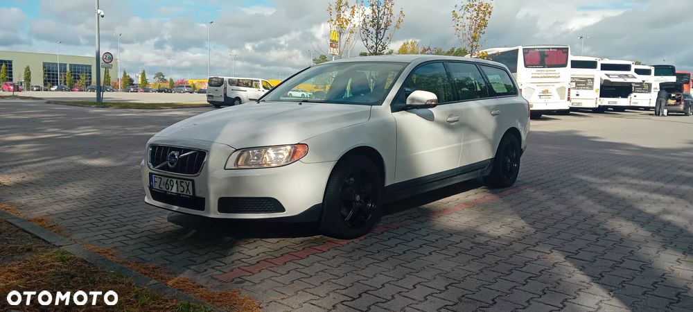 Volvo V70 - 3