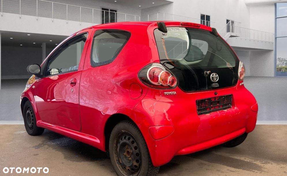 Toyota Aygo - 4