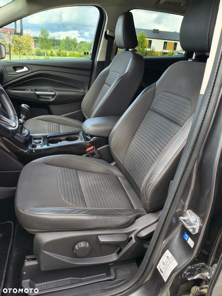 Ford Kuga 2.0 TDCi 2x4 Business Edition - 11