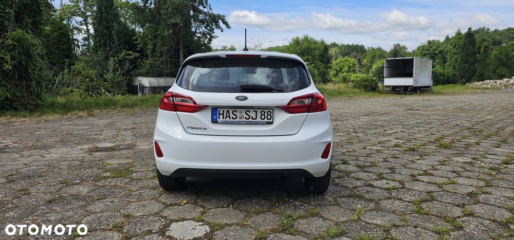 Ford Fiesta 1.1 S&S TREND - 11