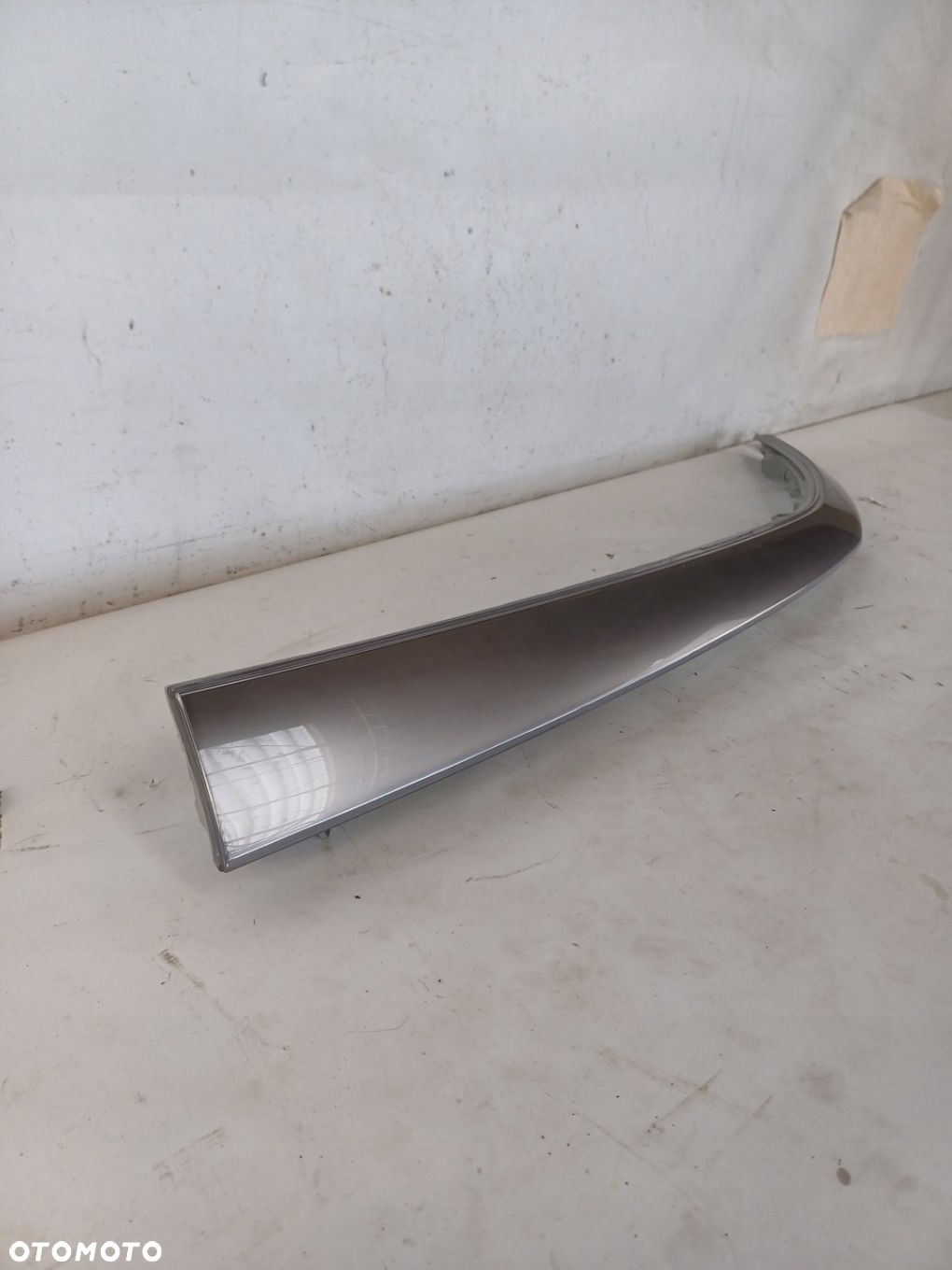 LAMPA LISTWA LED LEWY PRZÓD PRZEDNIA LEWA HYUNDAI IONIQ 5 21- - 2