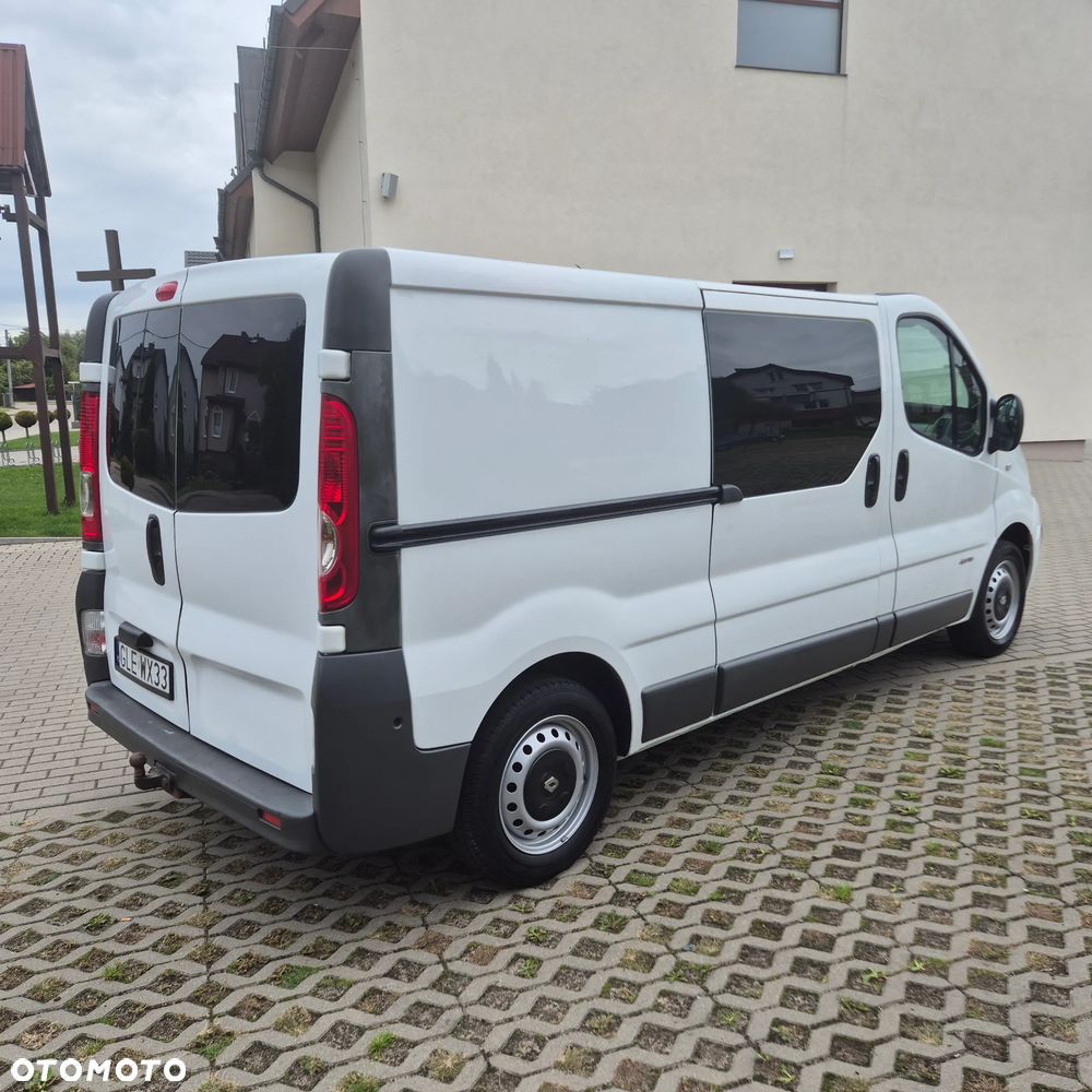 Renault Trafic - 9