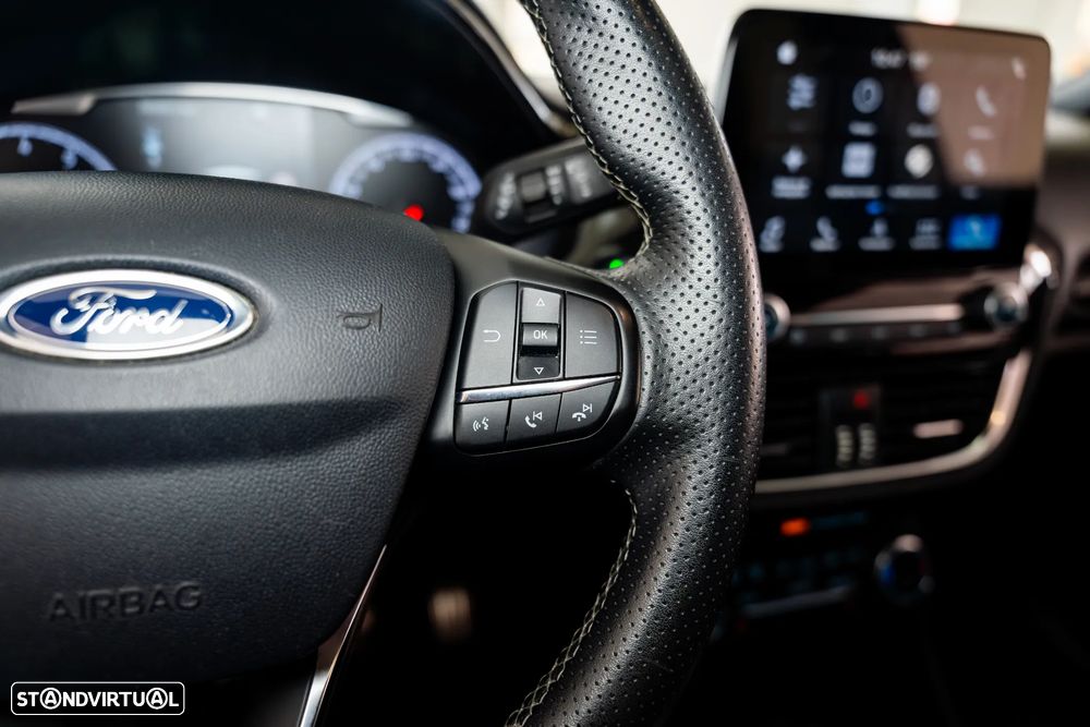 Ford Fiesta 1.5 EcoBoost ST - 35