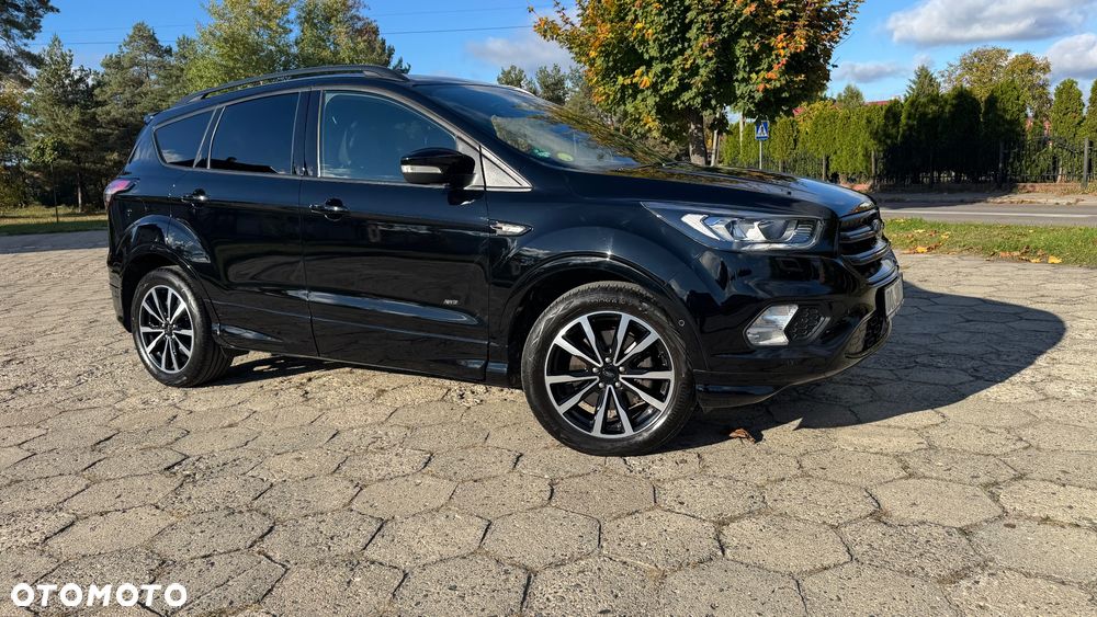 Ford Kuga 2.0 TDCi 4x4 ST-Line - 31