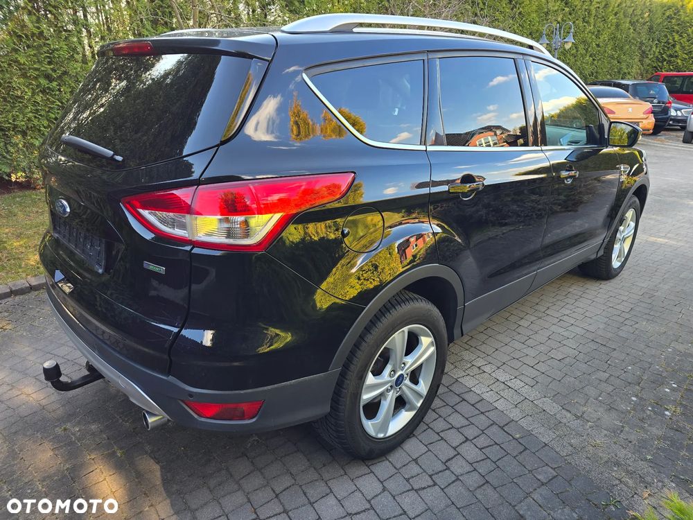 Ford Kuga 1.5 EcoBoost 2x4 Cool & Connect - 4