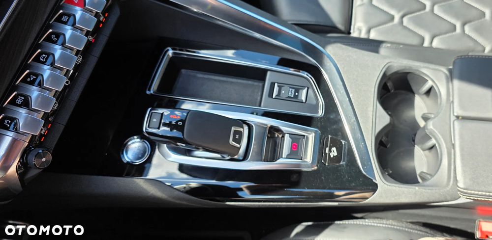 Peugeot 5008 PureTech 180 EAT8 Stop & Start GT - 27