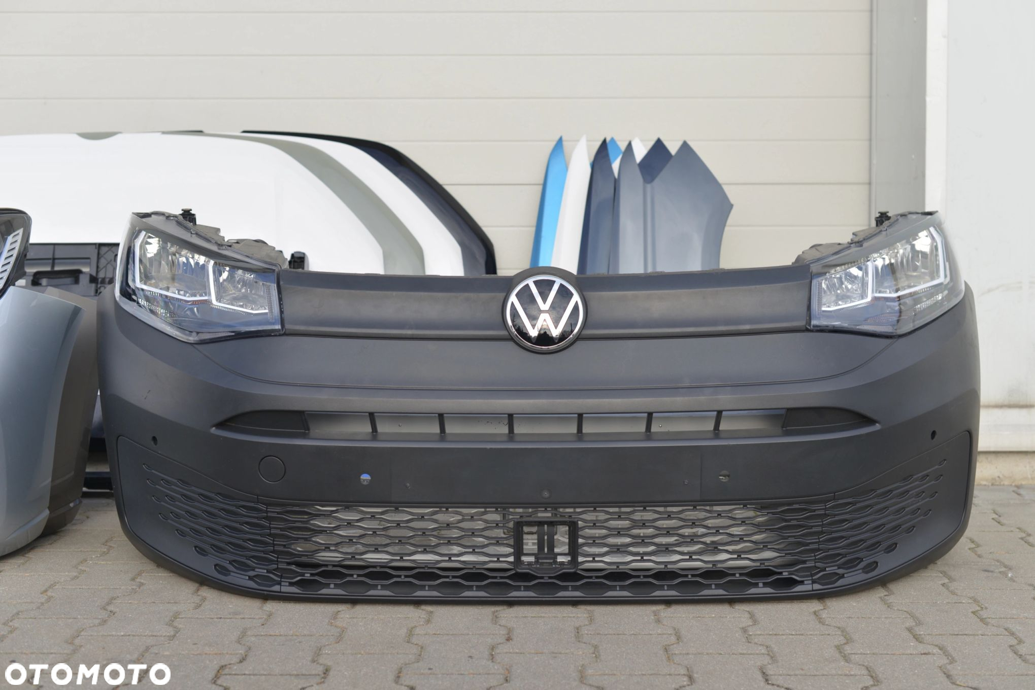MASKA ZDERZAK BŁOTNIK LAMPA REFLEKTOR PAS BELKA GRILL VW CADDY 5 V 2K7 20- - 5