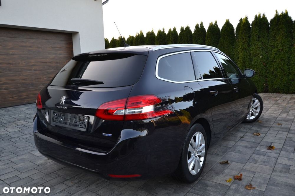 Peugeot 308 2016 photo 3