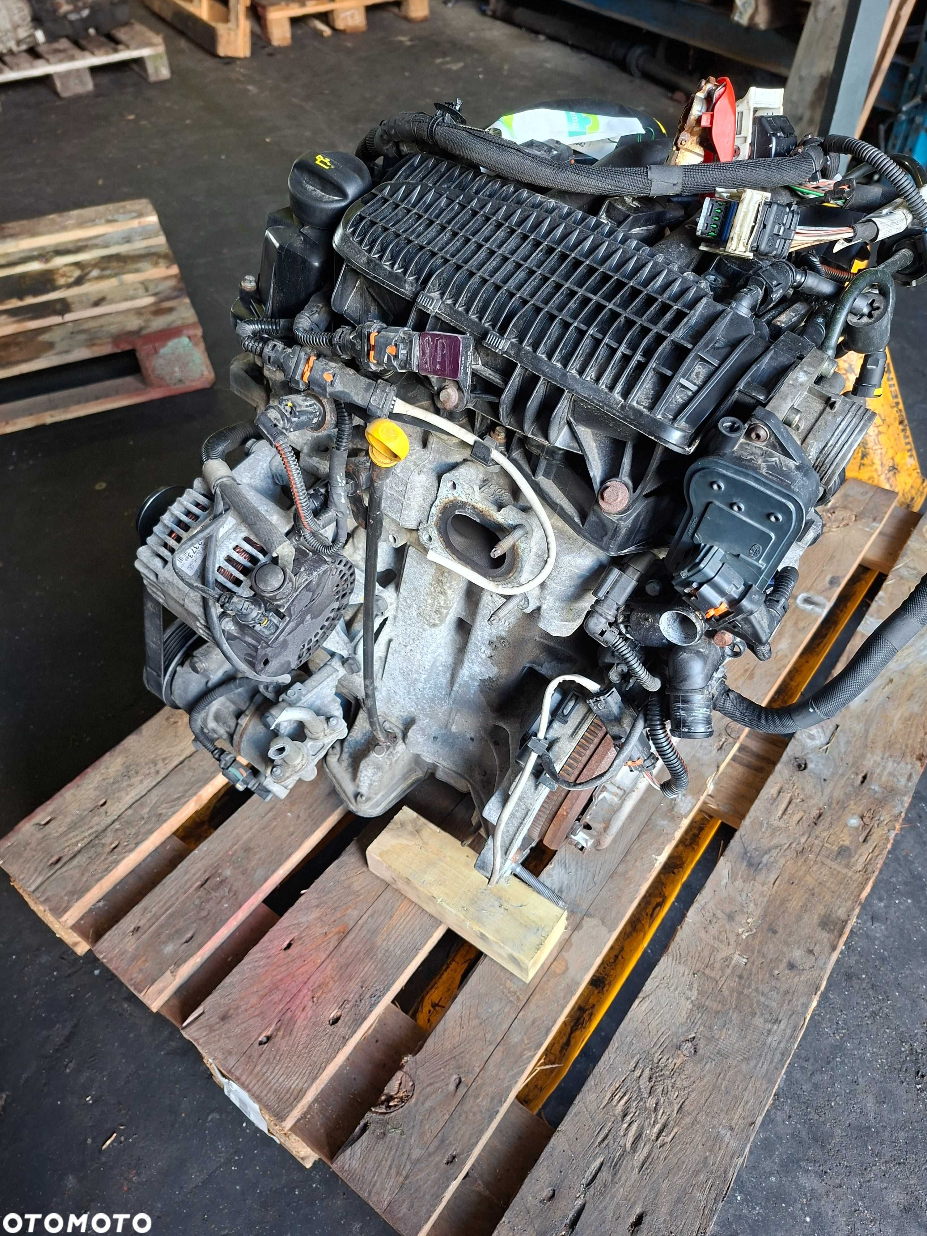 Silnik 1.2 VTI HM01 HMZ Citroen Cactus Peugeot 208 - 2