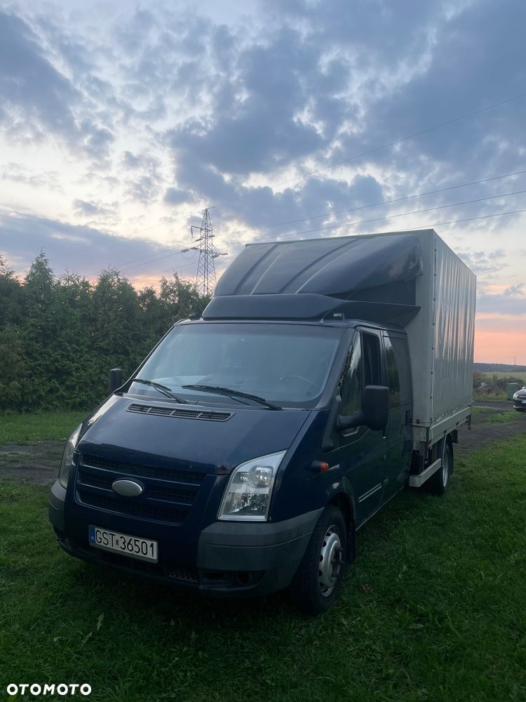 Ford Transit - 1